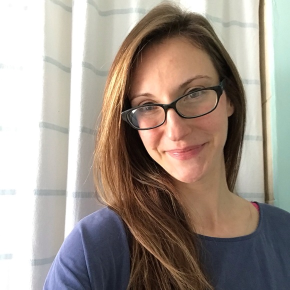 Meet your Posher, Eden - Picture 2 of 2